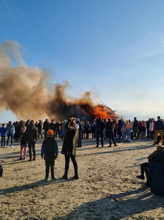 Meivuur - VVV Terschelling - Wadden.nl